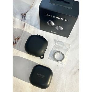 SAMSUNG Galaxy Buds Pro Phantom Black w/Silicone Case